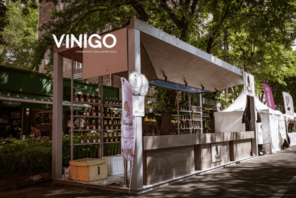 stand de vente de vin dans une foire