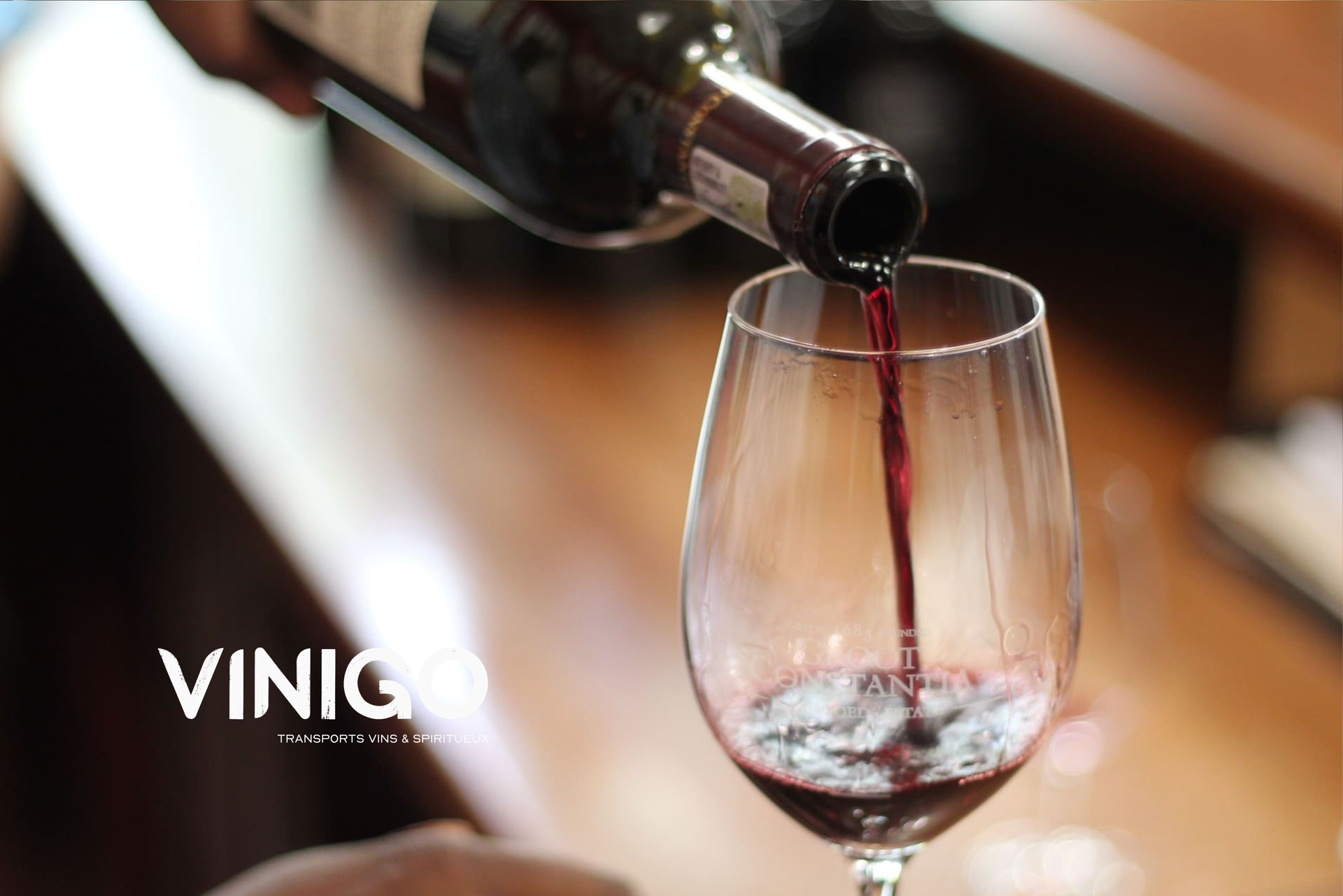 dégustation d'un verre de vin